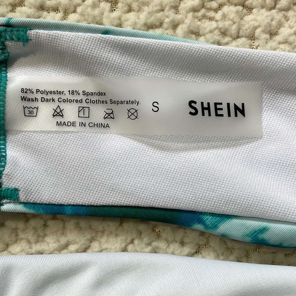 4/$24🦩NEW Tie Dye Bikini Bottom - Picture 2 of 4